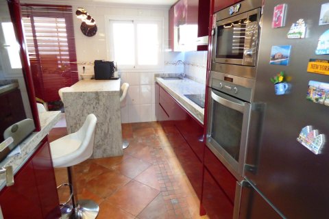 Продажа квартиры Эль Кампельо, Аликанте, Испания 3 спальни, 120м2 №128826 - фото 13