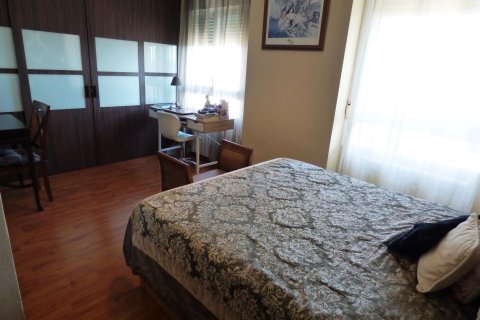 Продажа квартиры Эль Кампельо, Аликанте, Испания 3 спальни, 120м2 №128826 - фото 21