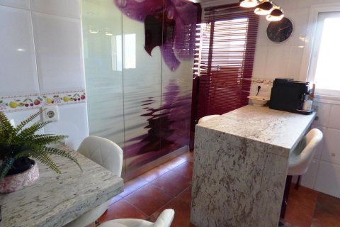 Продажа квартиры Эль Кампельо, Аликанте, Испания 3 спальни, 120м2 №128826 - фото 12