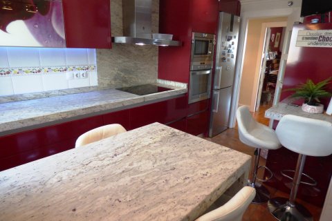 Продажа квартиры Эль Кампельо, Аликанте, Испания 3 спальни, 120м2 №128826 - фото 16