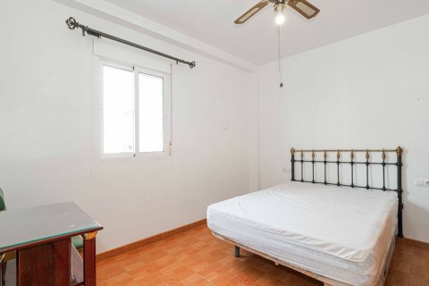 Продажа квартиры в Севилья, Испания 3 спальни, 130м2 №122196 - фото 18