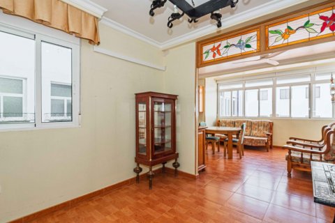 Продажа квартиры в Севилья, Испания 3 спальни, 130м2 №122196 - фото 4