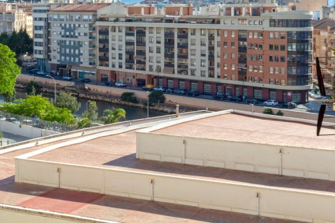 Продажа квартиры в Малага, Испания 2 спальни, 97м2 №122198 - фото 1