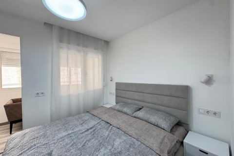 Bungalow for sale Torrevieja, Alicante, Spain 2 bedrooms, 105 sq.m. No. 127362 - photo 23