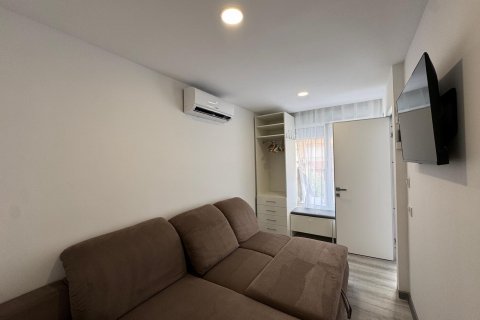 Bungalow for sale Torrevieja, Alicante, Spain 2 bedrooms, 105 sq.m. No. 127362 - photo 7
