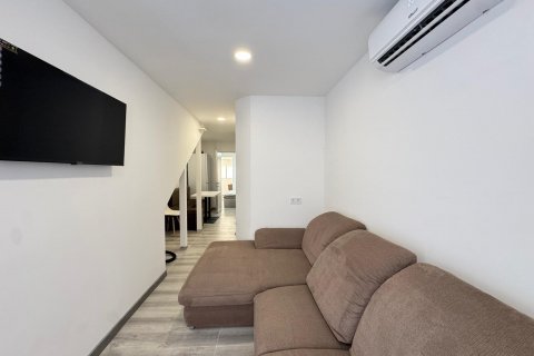 Bungalow for sale Torrevieja, Alicante, Spain 2 bedrooms, 105 sq.m. No. 127362 - photo 10