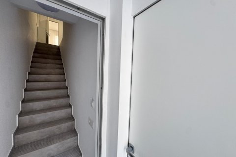 Bungalow for sale Torrevieja, Alicante, Spain 2 bedrooms, 105 sq.m. No. 127362 - photo 29