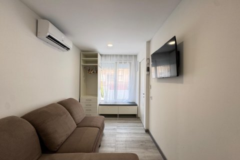 Bungalow for sale Torrevieja, Alicante, Spain 2 bedrooms, 105 sq.m. No. 127362 - photo 12