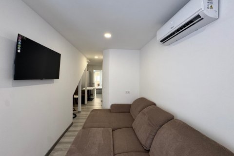 Bungalow for sale Torrevieja, Alicante, Spain 2 bedrooms, 105 sq.m. No. 127362 - photo 8