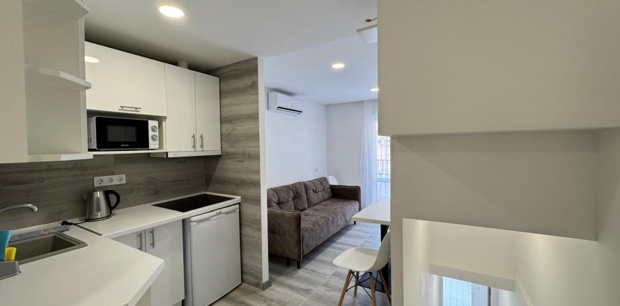 Bungalow Torrevieja, Alicante, Spain 2 bedrooms, 105 sq.m. No. 127362