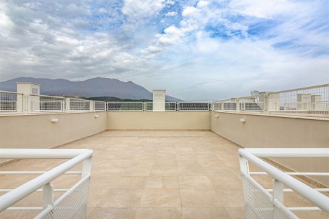 Penthäuser zum Verkauf Estepona, Malaga, Spanien 2 Schlafzimmer, 208 m2 Nr. 127408 - Foto 4