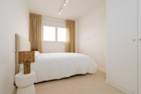 Apartment for sale Estepona, Malaga, Spain 2 bedrooms, 90 sq.m. No. 127407 - photo 18