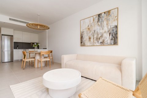 Apartment for sale Estepona, Malaga, Spain 2 bedrooms, 90 sq.m. No. 127407 - photo 2