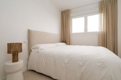 Apartment for sale Estepona, Malaga, Spain 2 bedrooms, 90 sq.m. No. 127407 - photo 19