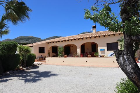 Finca for sale Lliber, Alicante, Spain 3 bedrooms, 269 sq.m. No. 125316 - photo 2