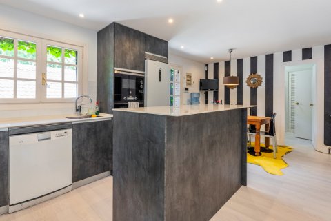Продажа виллы в Сьюдалькампо, Мадрид, Испания 5 спален, 547м2 №121890 - фото 25