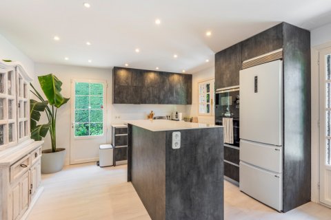Продажа виллы в Сьюдалькампо, Мадрид, Испания 5 спален, 547м2 №121890 - фото 23