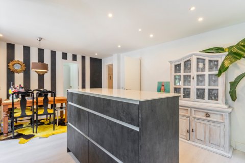 Продажа виллы в Сьюдалькампо, Мадрид, Испания 5 спален, 547м2 №121890 - фото 26