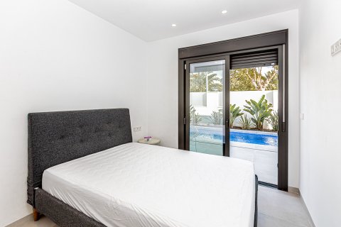 Villa zum Verkauf Pilar de la Horadada, Alicante, Spanien 3 Schlafzimmer, 85 m2 Nr. 126980 - Foto 13