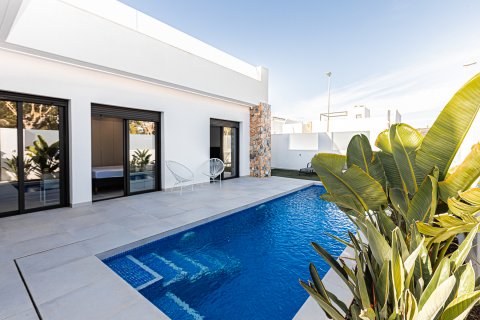 Villa zum Verkauf Pilar de la Horadada, Alicante, Spanien 3 Schlafzimmer, 85 m2 Nr. 126980 - Foto 3