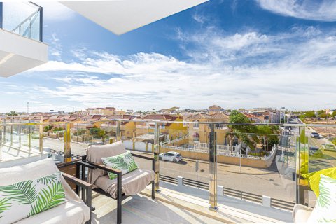 Lägenhet till salu La Zenia, Alicante, Spanien 2 sovrum, 89 kvm. Nr. 126984 - foto 17