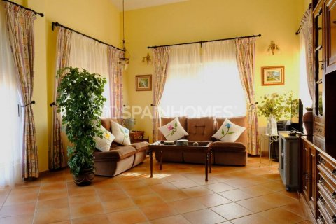 Villa for sale Orihuela, Alicante, Spain 5 bedrooms, 400 sq.m. No. 121146 - photo 29