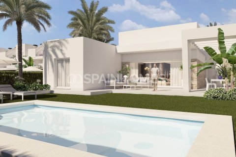 Villa for sale in Algorfa, Alicante, Spain 3 bedrooms, 133 sq.m. No. 121147 - photo 1
