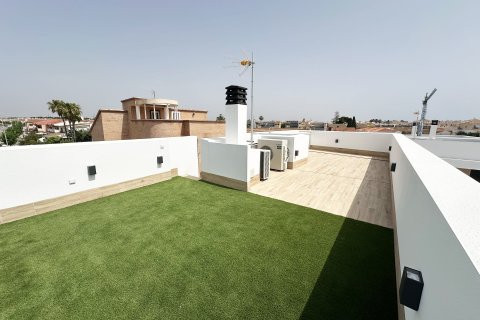 Huvila myytävänä Torre de la Horadada, Alicante, Espanja, 3 makuuhuonetta, 160 m2 No. 132577 - kuva 16