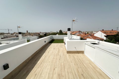 Huvila myytävänä Torre de la Horadada, Alicante, Espanja, 3 makuuhuonetta, 160 m2 No. 132577 - kuva 17