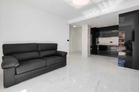 Apartment à vendre Alicante, Espagne, 2 chambres, 70 m2 No. 125626 - photo 3