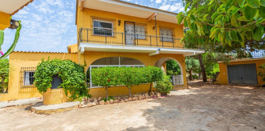 Willa Los Montesinos, Alicante, Hiszpania 6 sypialni, 261 mkw. nr 125622