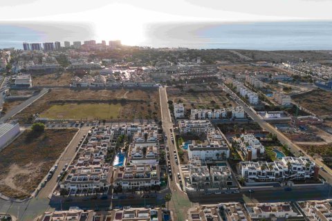 Продажа бунгало в Пилар де ла Орадада, Аликанте, Испания 2 спальни, 72м2 №123162 - фото 6