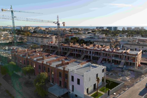 Продажа бунгало в Пилар де ла Орадада, Аликанте, Испания 2 спальни, 72м2 №123162 - фото 26