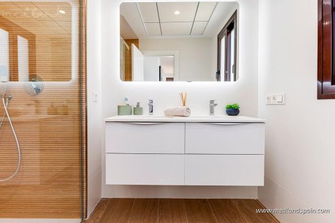 Продажа виллы Финестрат, Аликанте, Испания 4 спальни, 168м2 №120329 - фото 12