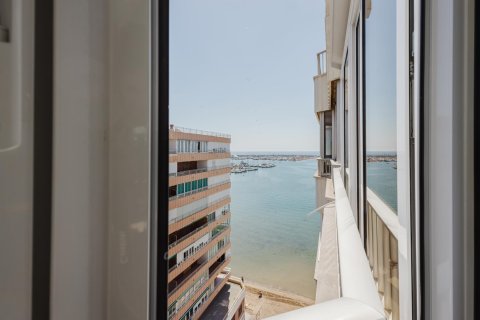 Apartment à vendre Torrevieja, Alicante, Espagne, 3 chambres, 110 m2 No. 125364 - photo 25