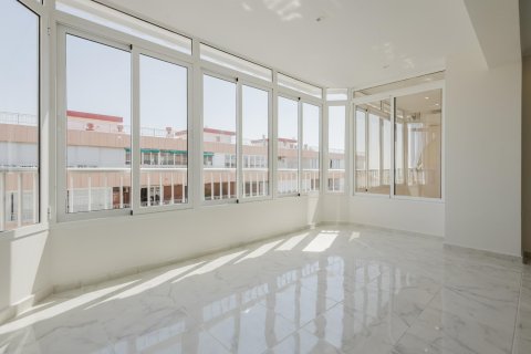 Apartment à vendre Torrevieja, Alicante, Espagne, 3 chambres, 110 m2 No. 125364 - photo 24