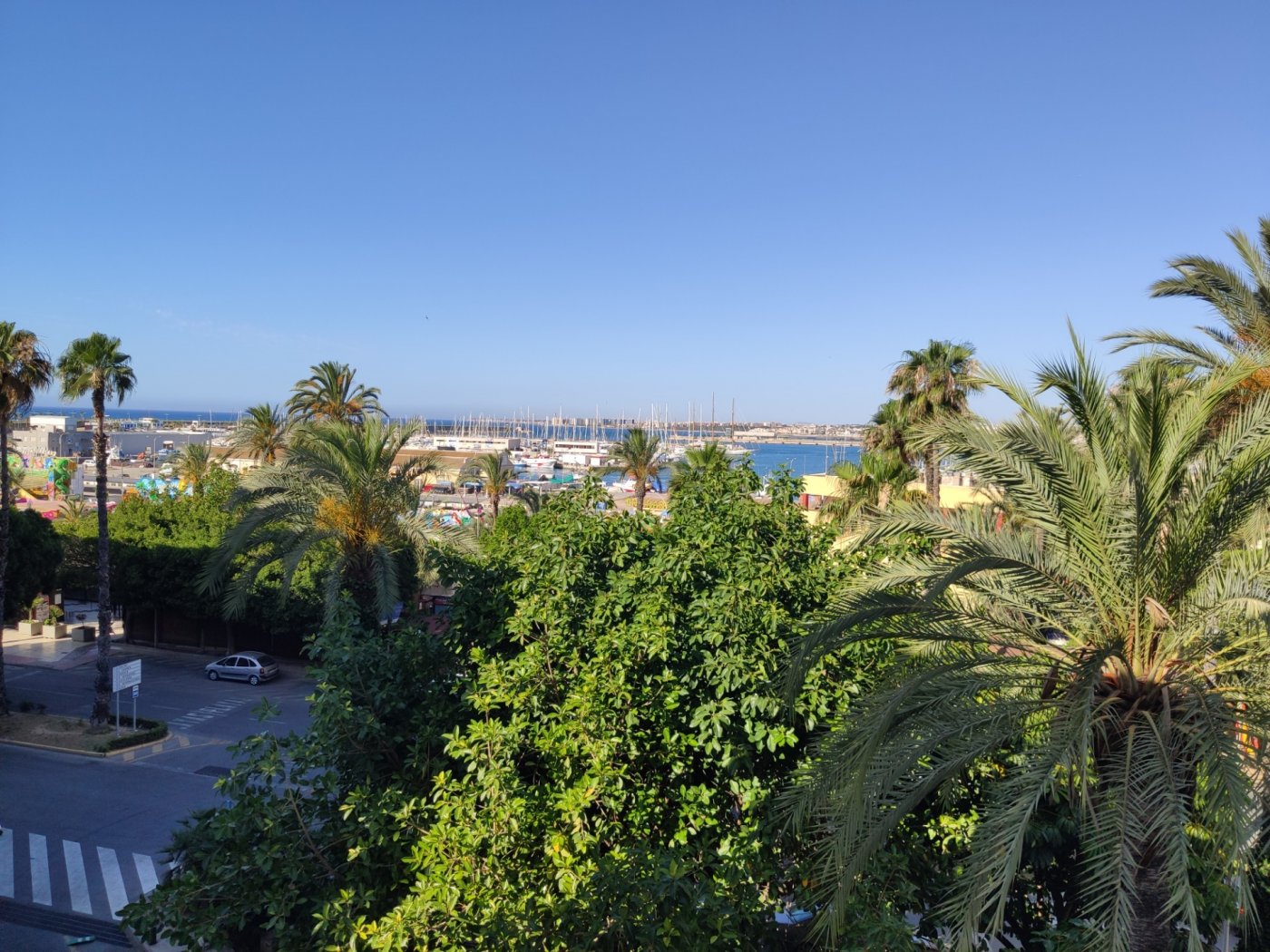 Apartment in Torrevieja, Alicante, Spain 3 bedrooms, 140 sq.m. No. 125411