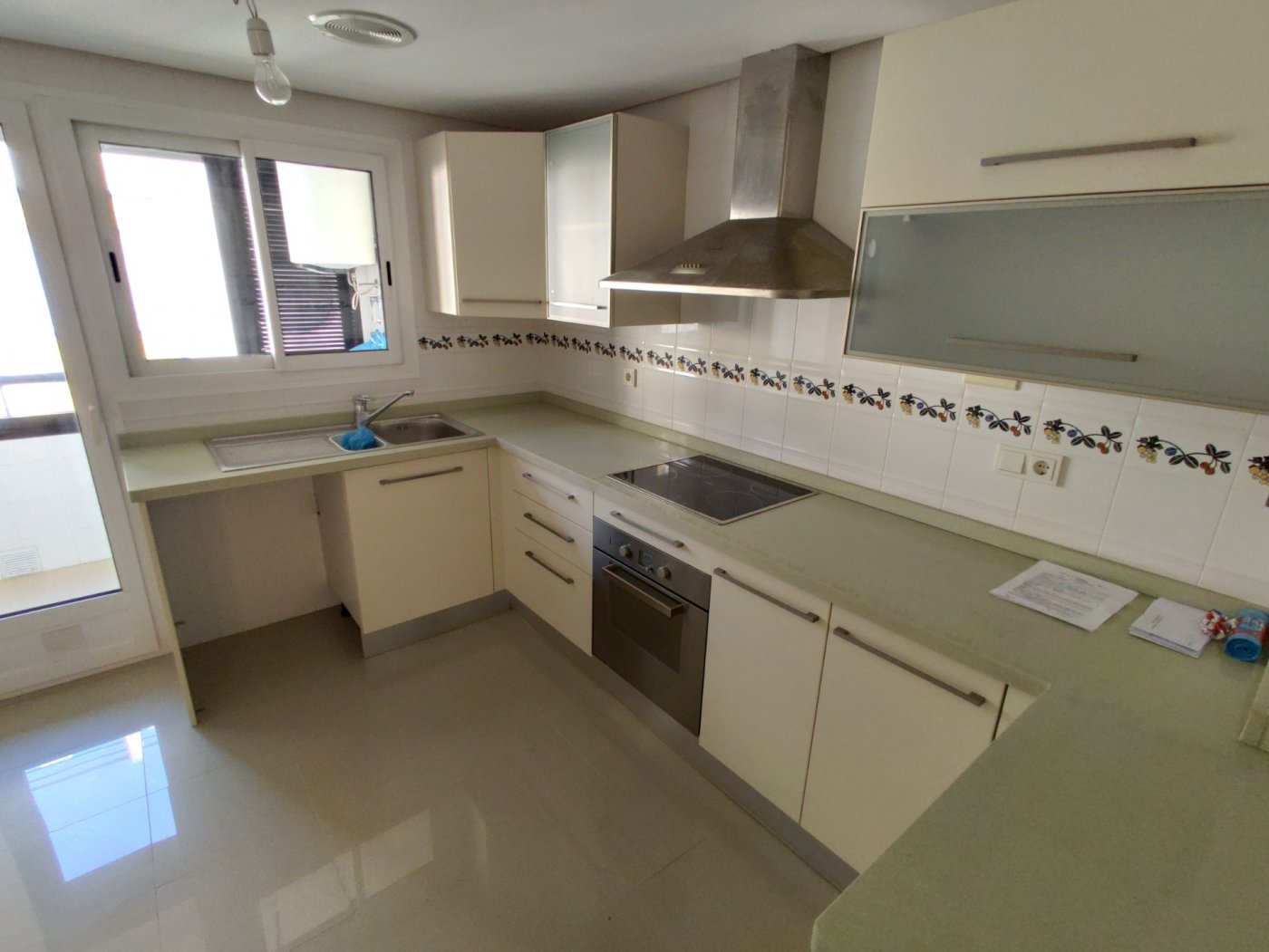 Apartment in Torrevieja, Alicante, Spain 3 bedrooms, 140 sq.m. No. 125411