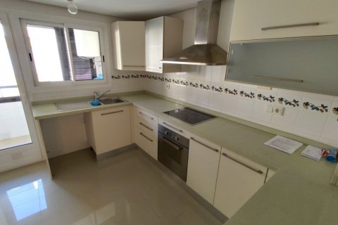 Apartment for sale Torrevieja, Alicante, Spain 3 bedrooms, 140 sq.m. No. 125411 - photo 30