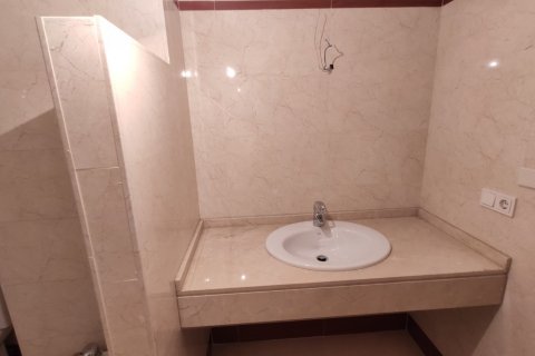 Apartment for sale Torrevieja, Alicante, Spain 3 bedrooms, 140 sq.m. No. 125411 - photo 22