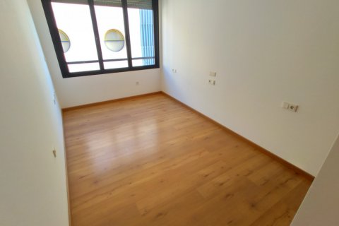 Apartment for sale Torrevieja, Alicante, Spain 3 bedrooms, 140 sq.m. No. 125411 - photo 12