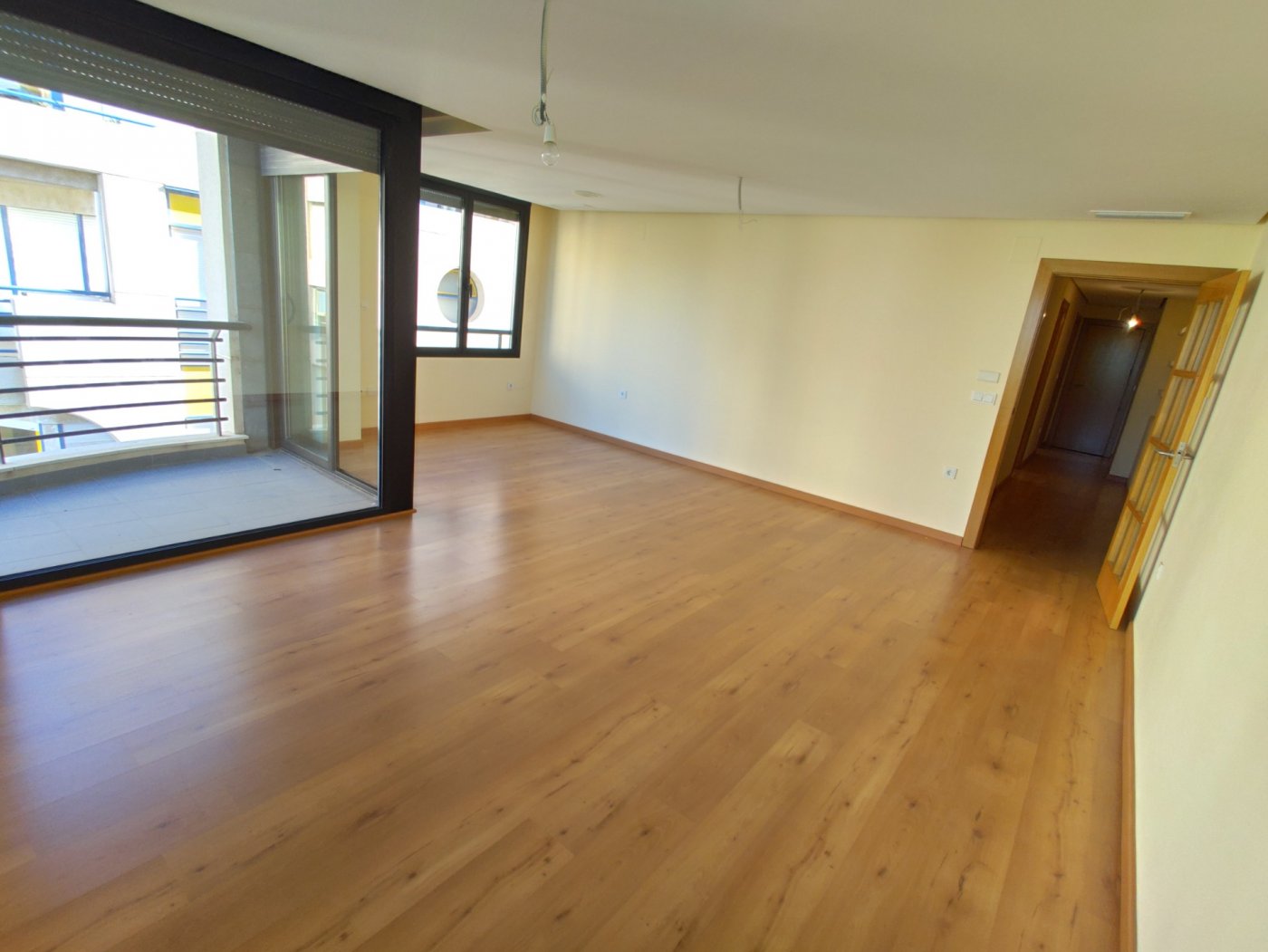 Apartment in Torrevieja, Alicante, Spain 3 bedrooms, 140 sq.m. No. 125411