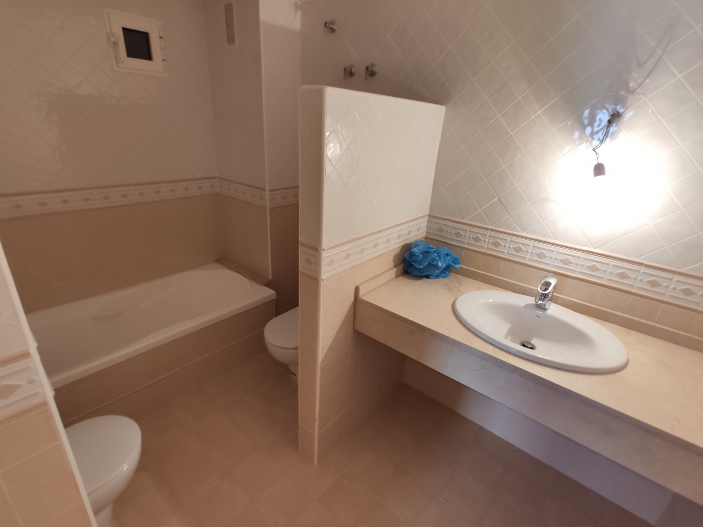 Apartment in Torrevieja, Alicante, Spain 3 bedrooms, 140 sq.m. No. 125411