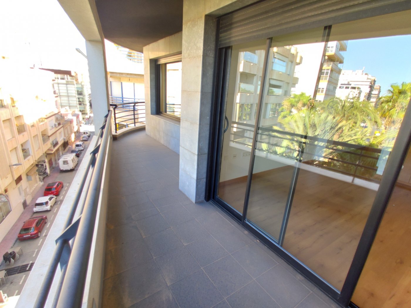 Apartment in Torrevieja, Alicante, Spain 3 bedrooms, 140 sq.m. No. 125411