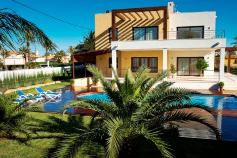 Huvila myytävänä Alicante, Espanja, 5 makuuhuonetta,  No. 125368 - kuva 1