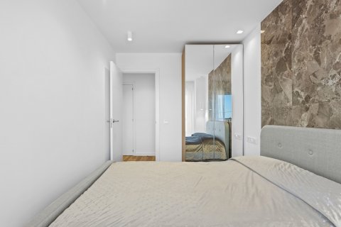Apartment for sale Torrevieja, Alicante, Spain 2 bedrooms,  No. 126995 - photo 13