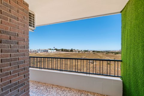 Apartment for sale Torrevieja, Alicante, Spain 2 bedrooms,  No. 126995 - photo 21