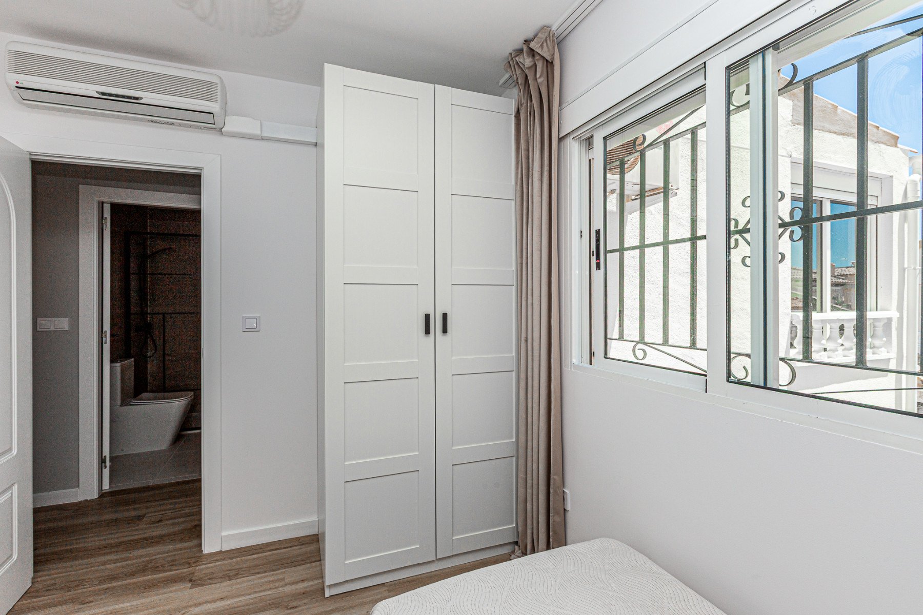 Rindu māja Torrevieja, Alicante, Spānijā 3 istabas, 82 m2 Nr. 126994