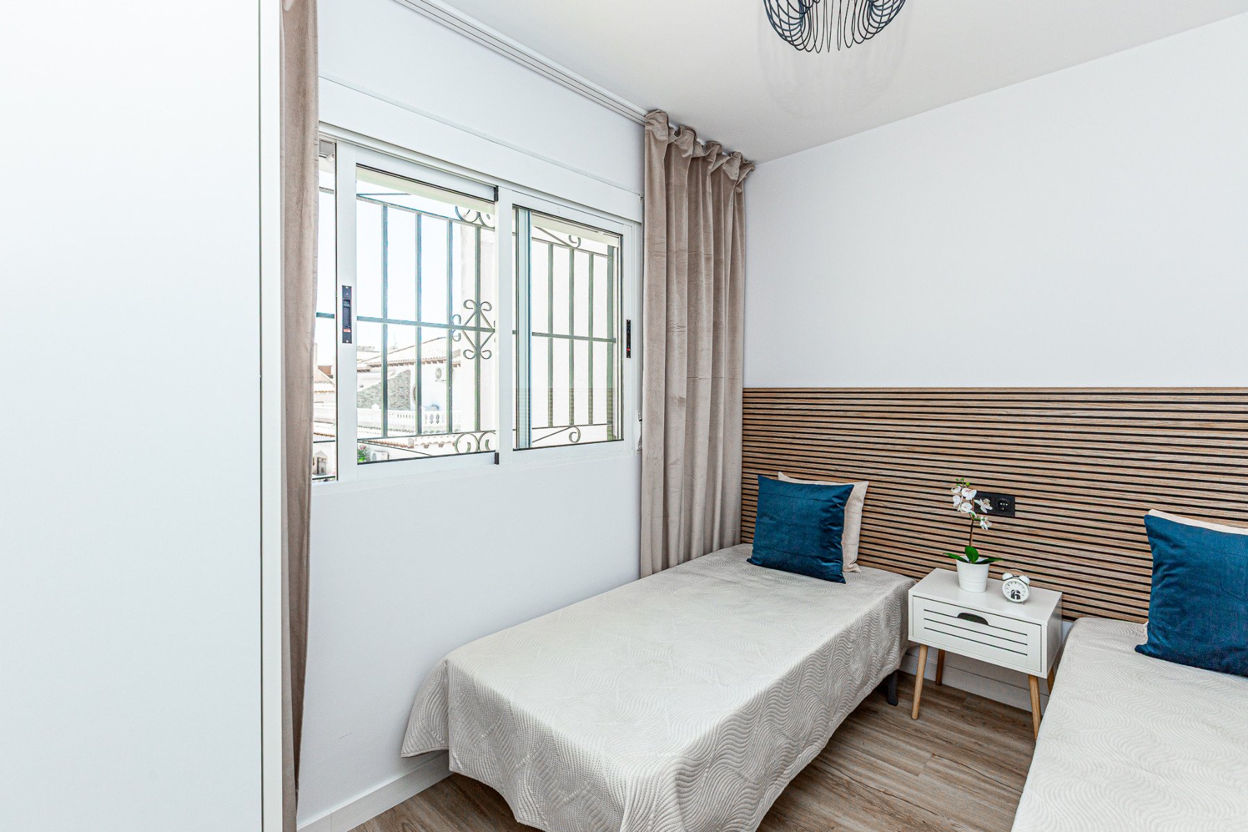Rindu māja Torrevieja, Alicante, Spānijā 3 istabas, 82 m2 Nr. 126994
