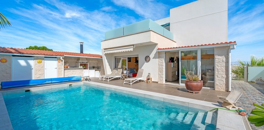 Villa Benijofar, Alicante, Spain 2 bedrooms, No. 131969